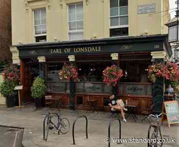 Notting Hill pub where mobile phones are banned called out over noisy staff parties