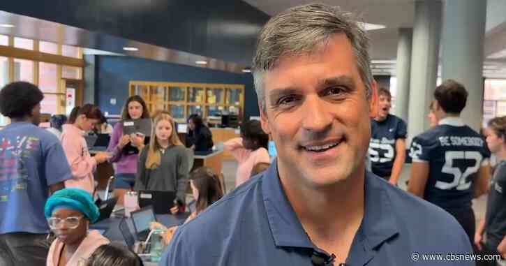 Marietta superintendent uses bonus to help students pay college application fees