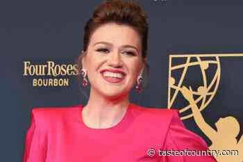 Kelly Clarkson is Feuding With a Small Store in Brooklyn