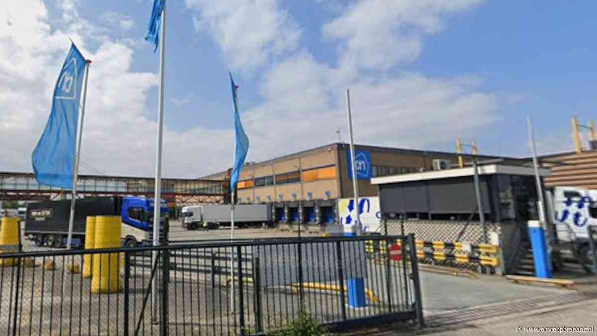 Distributiecentrum Albert Heijn Tilburg ligt plat: kans op lege schappen