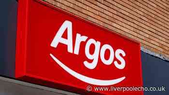 Argos slashes large autumn Yankee Candle to £11 in flash deal
