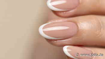 "Double French Nails" zaubert französische Eleganz auf deine Nägel