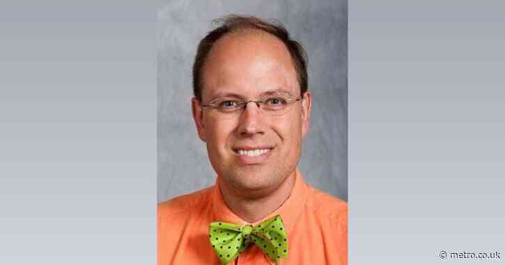 Professor sacked for being suspect phantom urinator