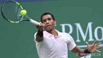Auger-Aliassime defeats Spain's Busta, advances to Round of 16 at Shanghai Masters