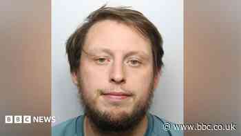 Drug dealer caught after 130mph chase jailed