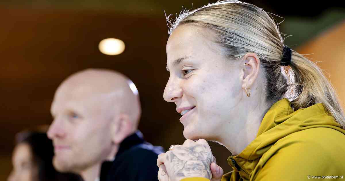 ‘We hebben een mooie battle’: zo bepalen de Oranje Leeuwinnen de vrije trap- en strafschopnemers