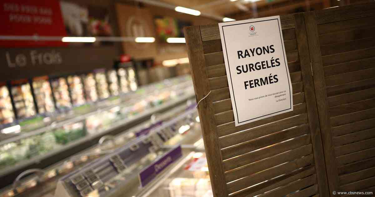 Hackers heat up refrigerators at hundreds of supermarkets