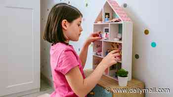 Parents turn back to traditional toys as screen-free Christmas presents surge in popularity