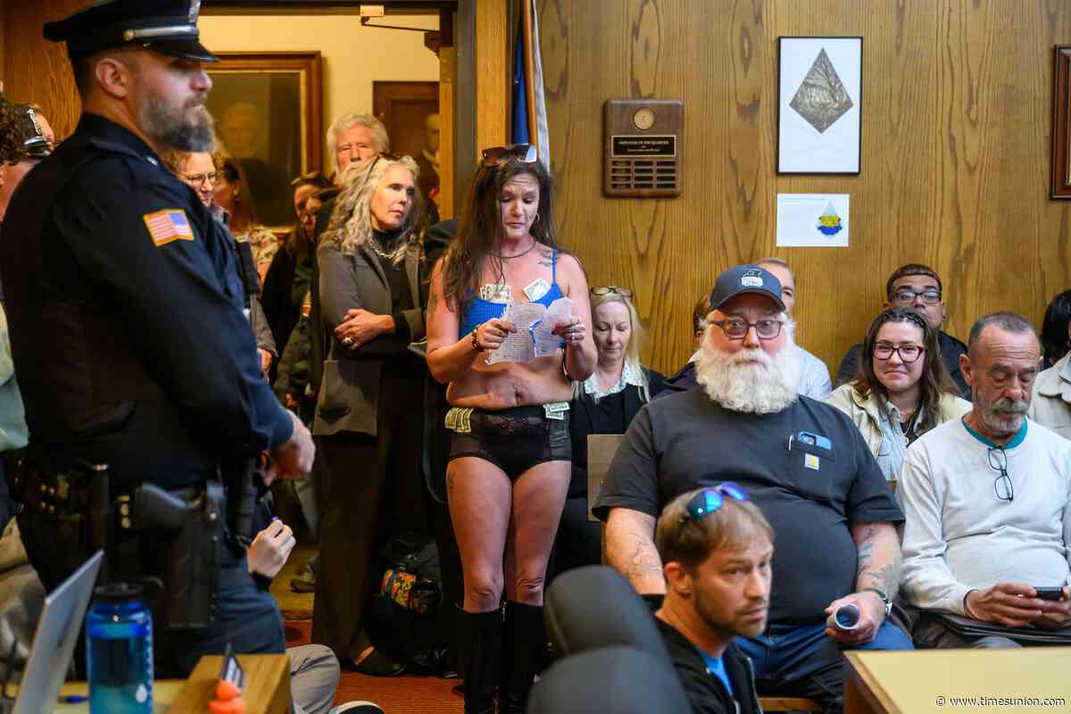 Outrage over 'Drag-lesque' show divides upstate NY community