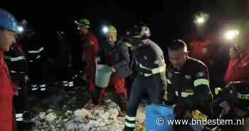 Italiaanse grotverkenner (31) na 27 uur gered uit grot op Sardinië