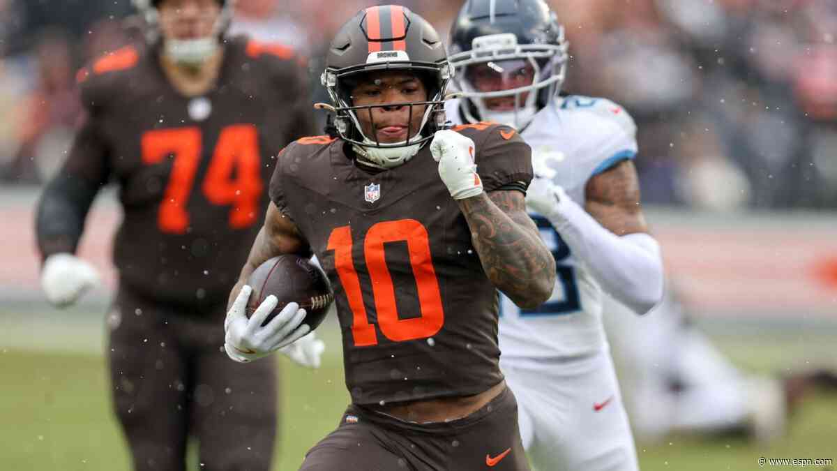 Browns' RB Judkins, LB Schwesinger day-to-day with ankle injuries