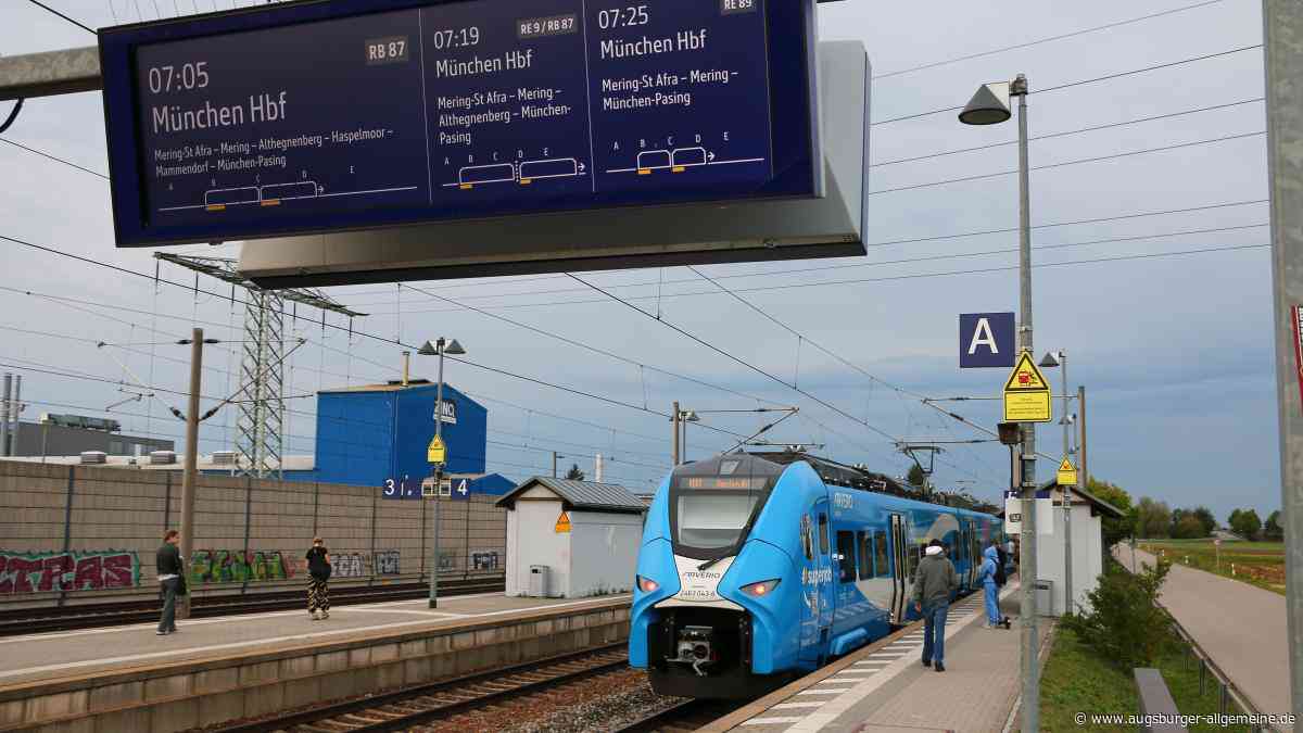 Jetzt doch mehr Züge statt weniger – was wird aus der Pendlerstrecke Augsburg–München?