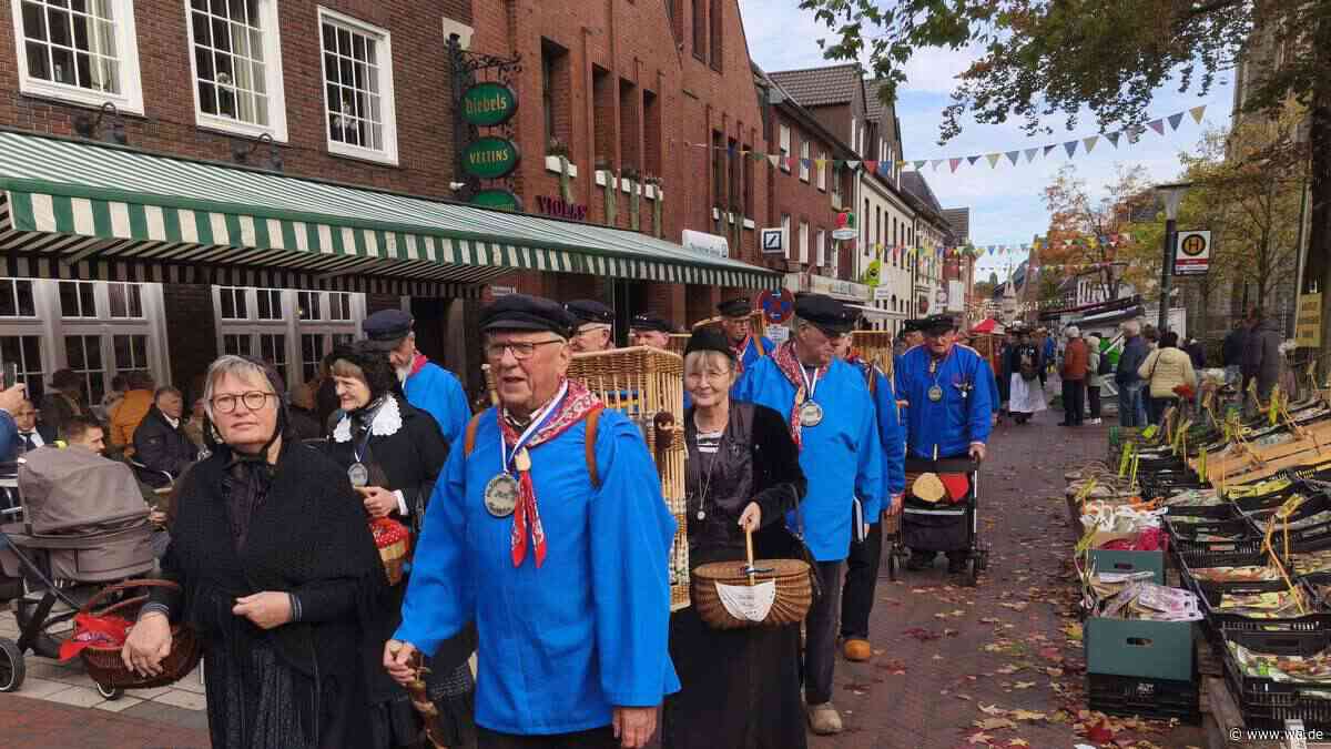 Traditionsreiches Event im Münsterland: Historischer Festumzug lockt Besucher