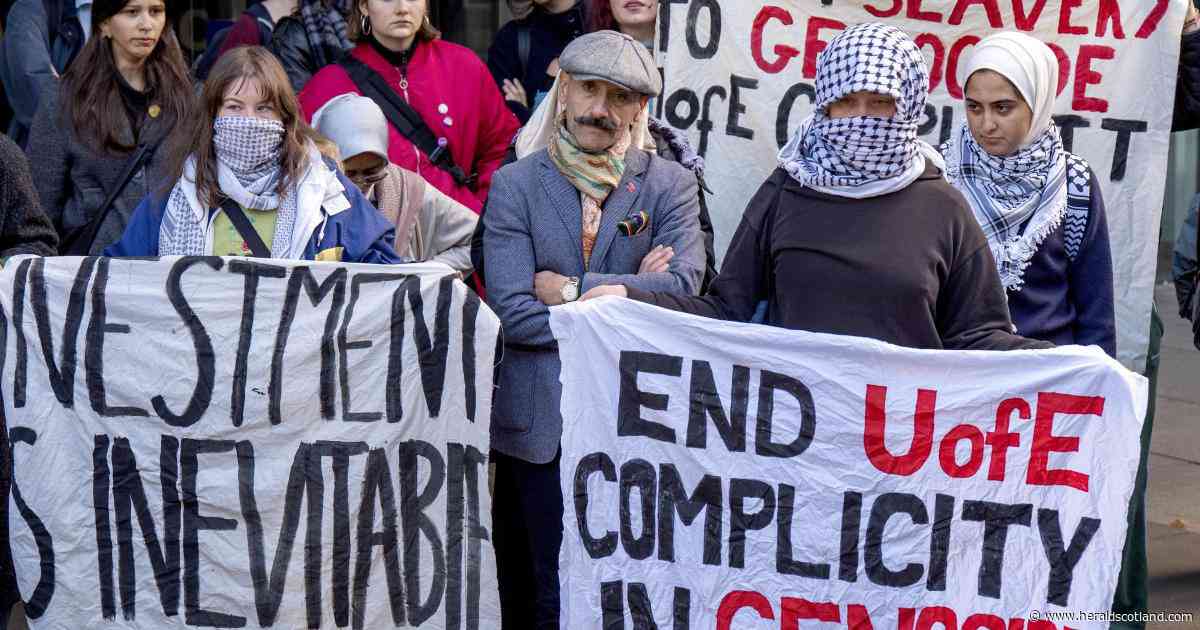 University to consider dropping antisemitism definition amid free speech fears