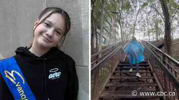 Toronto teen's 100km Thanksgiving walk raises funds for homeless youth
