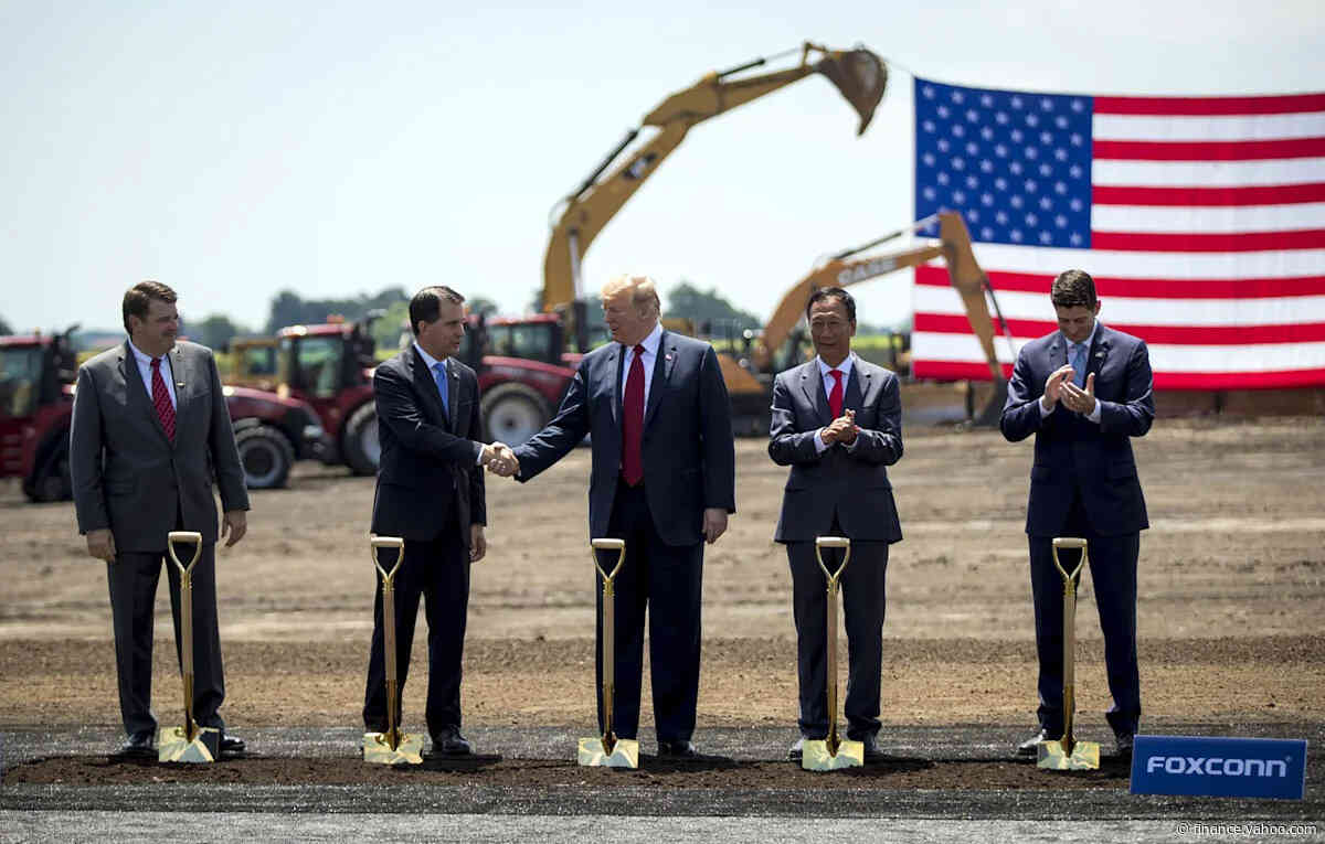 Trump's spree of new projects mirrors his run-up to the 2018 midterms