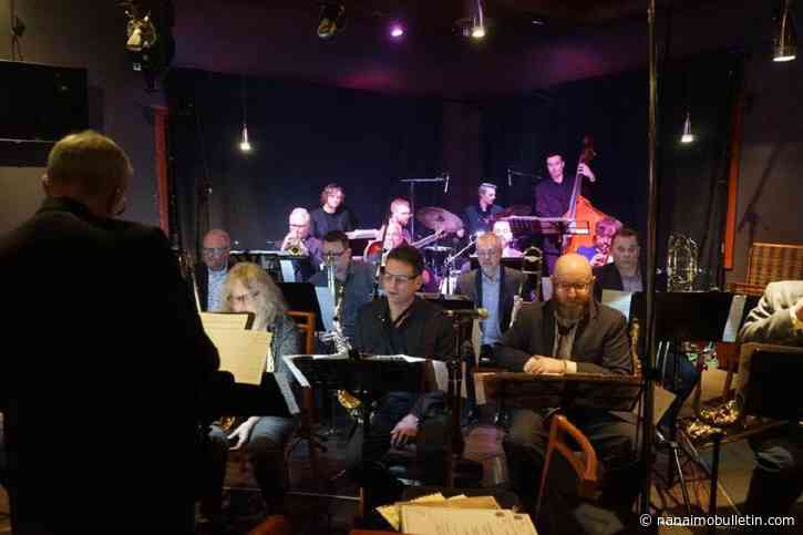 Nanaimo Musician’s Association’s Big Band performing at Simonholt Restaurant