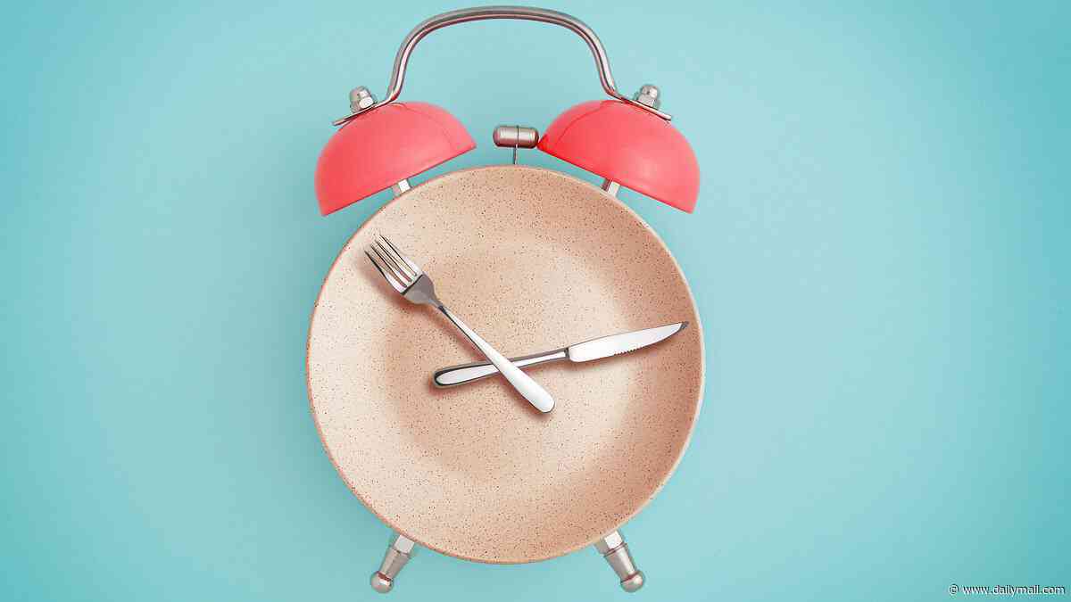 PROFESSOR ROB GALLOWAY: Why I'm eating ALL my calories within this eight-hour window. And if you want to lose weight, trim your waist and balance your blood sugar, read on...
