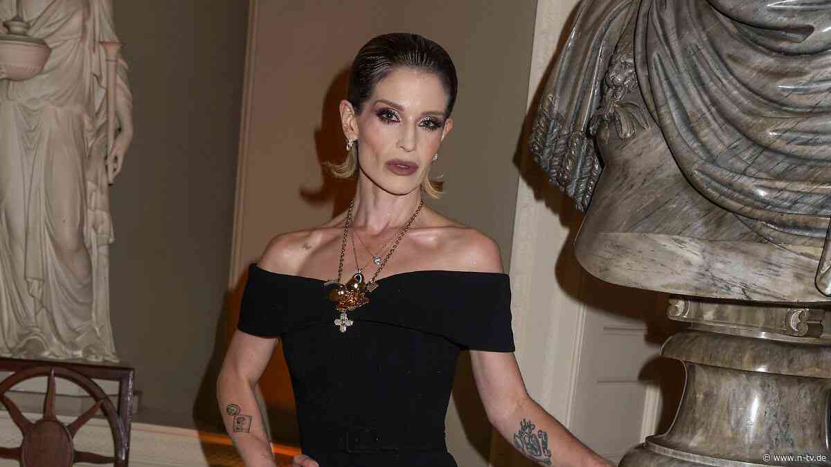Schockiert von den eigenen Fotos : Kelly Osbourne nimmt wieder zu 
