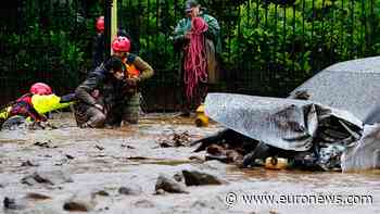 Chile: Santiago flooding turns streets to rivers as Kast declares state of catastrophe