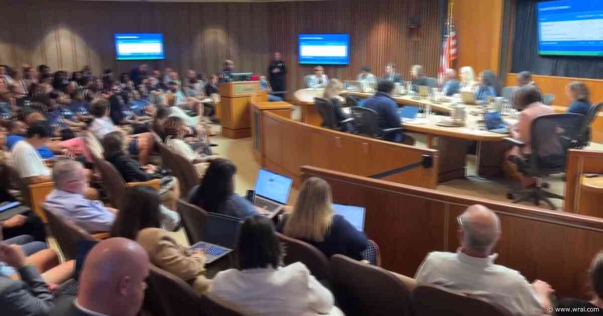 Raleigh city leaders receive input from teens on potential youth curfew