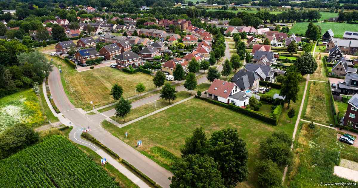 Woningbouw verdeelt dit dorp, wethouder trekt handen af van project
