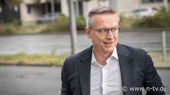 Gewinnbringende Technologie: Wildberger fordert Steuer auf KI-Umsätze