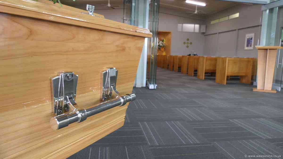 Funeral director says 'we do this every time' as he shares exactly what happens at a Direct Funeral