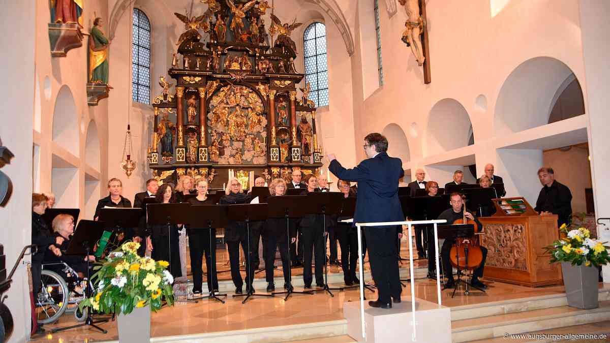 Klanggeflechte mit bis zu acht Stimmen entfalten sich in Sankt Martin in Illertissen