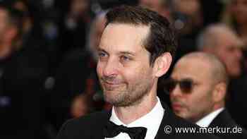 Hawaii-Hochzeit: Tobey Maguire traut seine Ex-Frau – nur einen Monat nach Scheidung