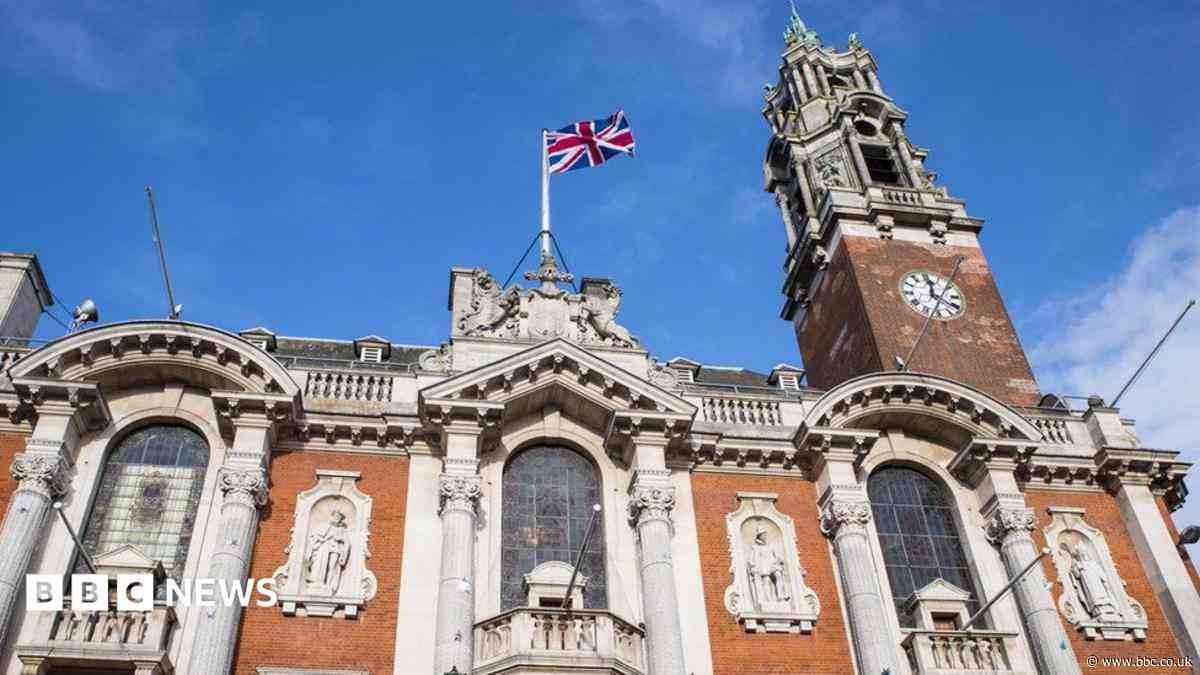 Town hall's roof to be repaired over eight months