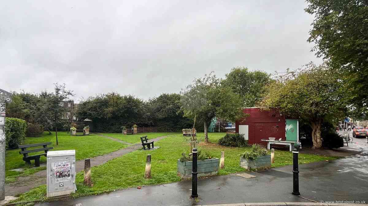 Telecom mast 'monstrosity' planned for South Bristol green