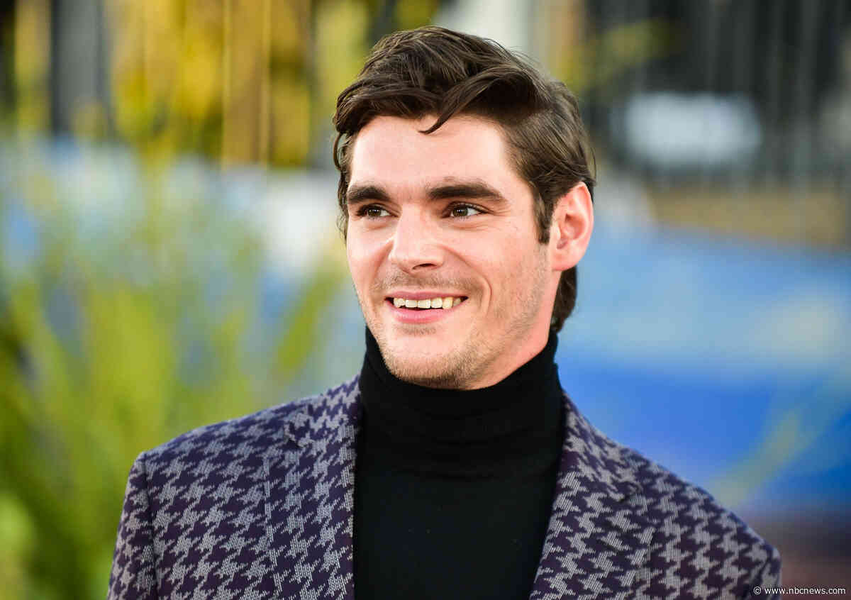 RJ Mitte, actor best known for playing Walter White Jr. on ‘Breaking Bad,’ dies at 34