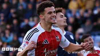 Cox helps Exeter get rare away win