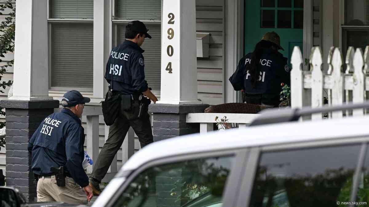 Congresswoman insists she will not be 'silenced' after federal agents raid her home