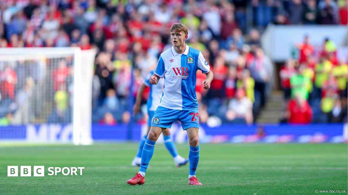 Winger Jorgensen to make Bristol City trip
