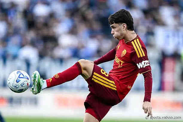 Soule favored to start alongside Dybala and Malen vs Real