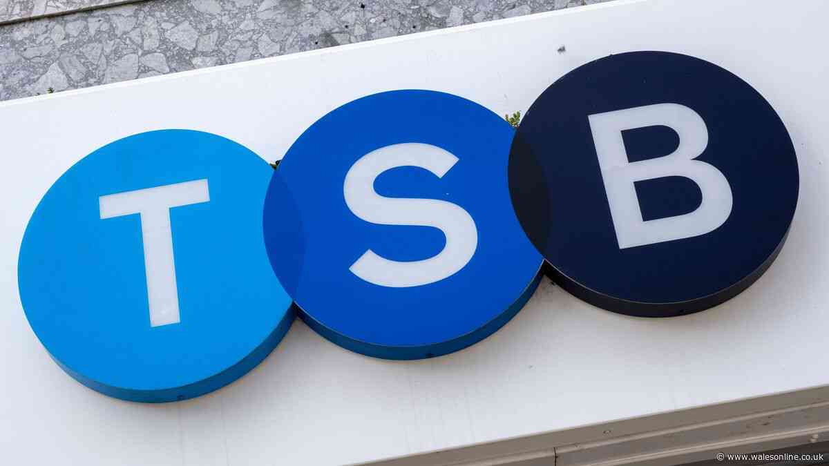 TSB and Santander customers issued important closure message affecting all branches