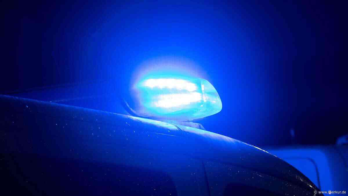 Einbrecher knackt Tresor in Discounter – und sperrt Mitarbeiterin aus