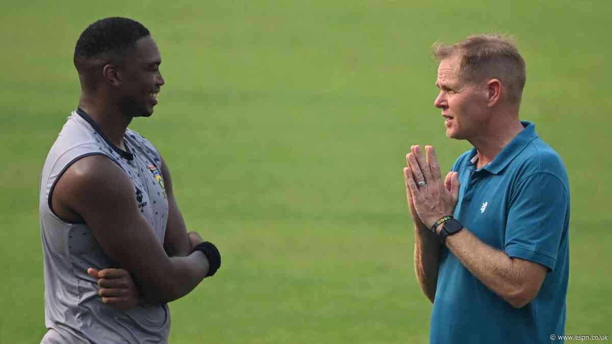'Don't be scared' - Pollock bats for pink-ball switch for light-affected Tests