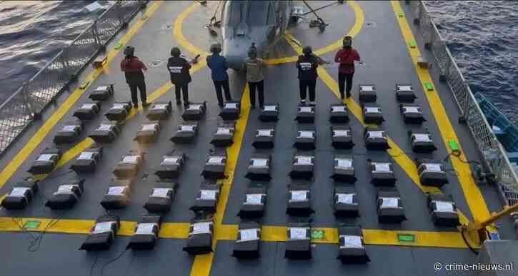 Mexicaanse marine onderschept boot met ruim 1.200 kilo blokken cocaïne op Stille Oceaan