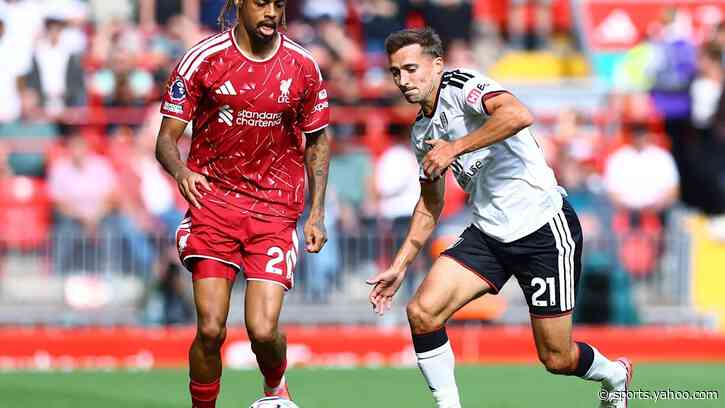 Gary Neville takes aim at Liverpool forward after Manchester City defeat