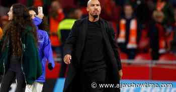 Rondom Ajax: De Jong verlengt contract bij KNVB en blijft vier jaar langer aan