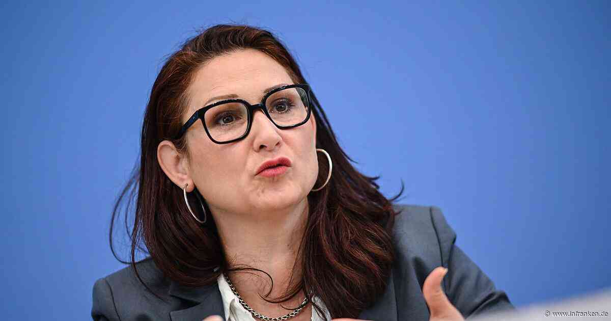 Wechseljahre bleiben oft Tabu - Fachleute fordern mehr Hilfe