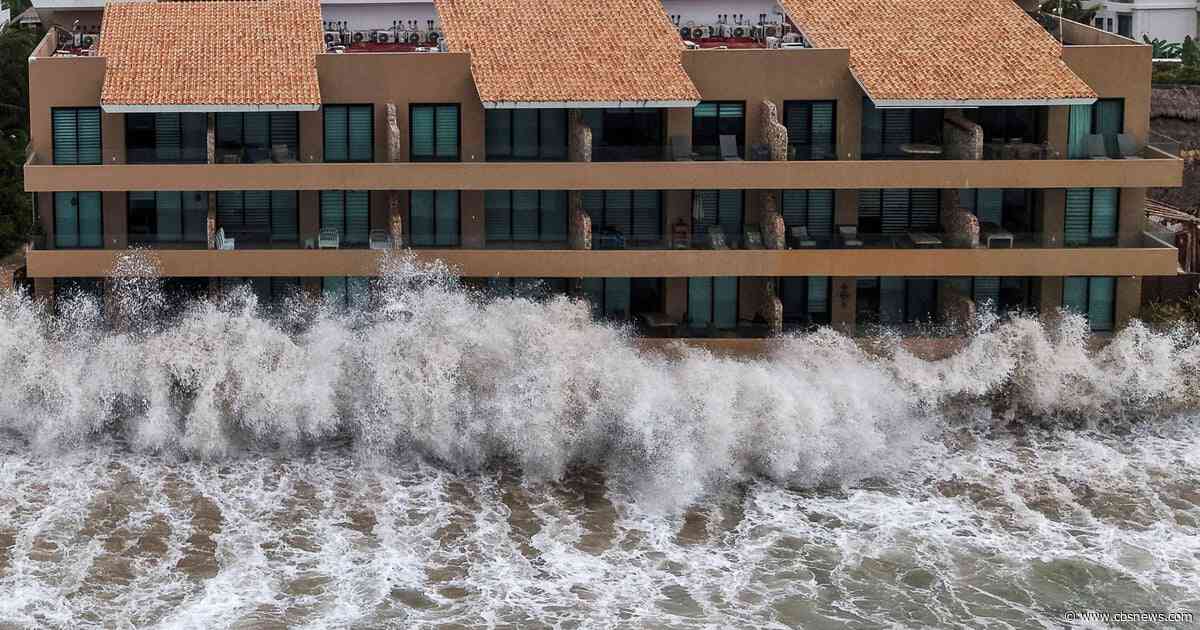 Hurricane Simon hits western Mexico after storms kill 5
