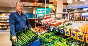 Terwijl veel winkels leeg raken, vult Cees (53) zijn Albert Heijn zelf aan: ‘Ik ga niet stilzitten’