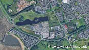 Unexploded shell found in Llanelli as police ask public to stay away