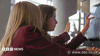 Cut screen time in classrooms to avoid long-term health issues, clinicians urge