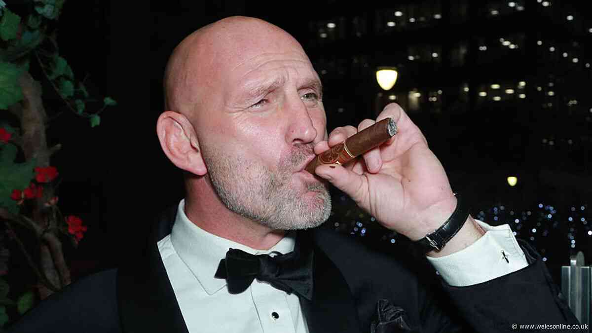 Bankrupt Lawrence Dallaglio lands £100,000 windfall as prized possessions sold