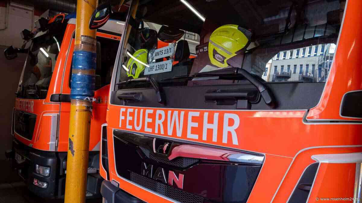 Rauchmelder schlägt Alarm: Angebranntes Essen löst Feuerwehreinsatz in Rosenheim aus